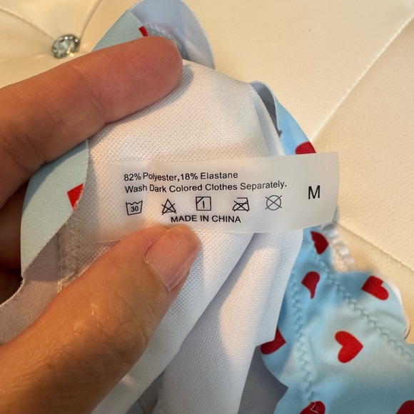 New Bandeau Padded Top Bikini Blue and Red Heart Pattern Size Medium NWT - Picture 9 of 12